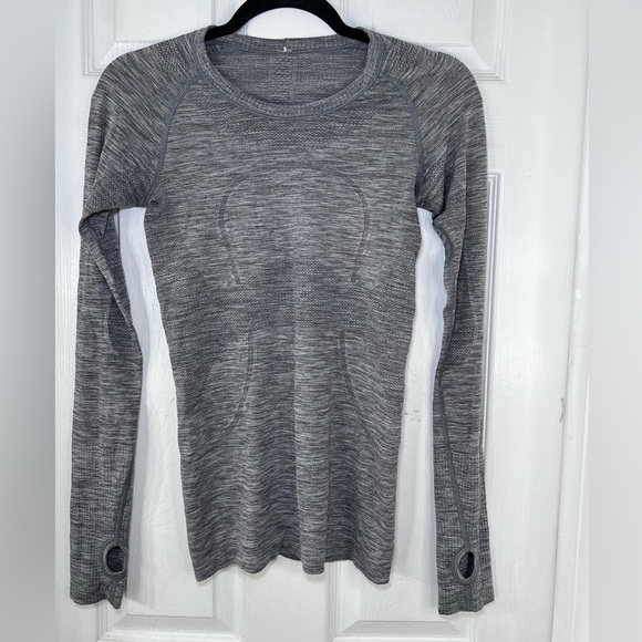 Lululemon Gray White Swiftly Tech Long Sleeve Top Size 4 - Picture 1 of 9